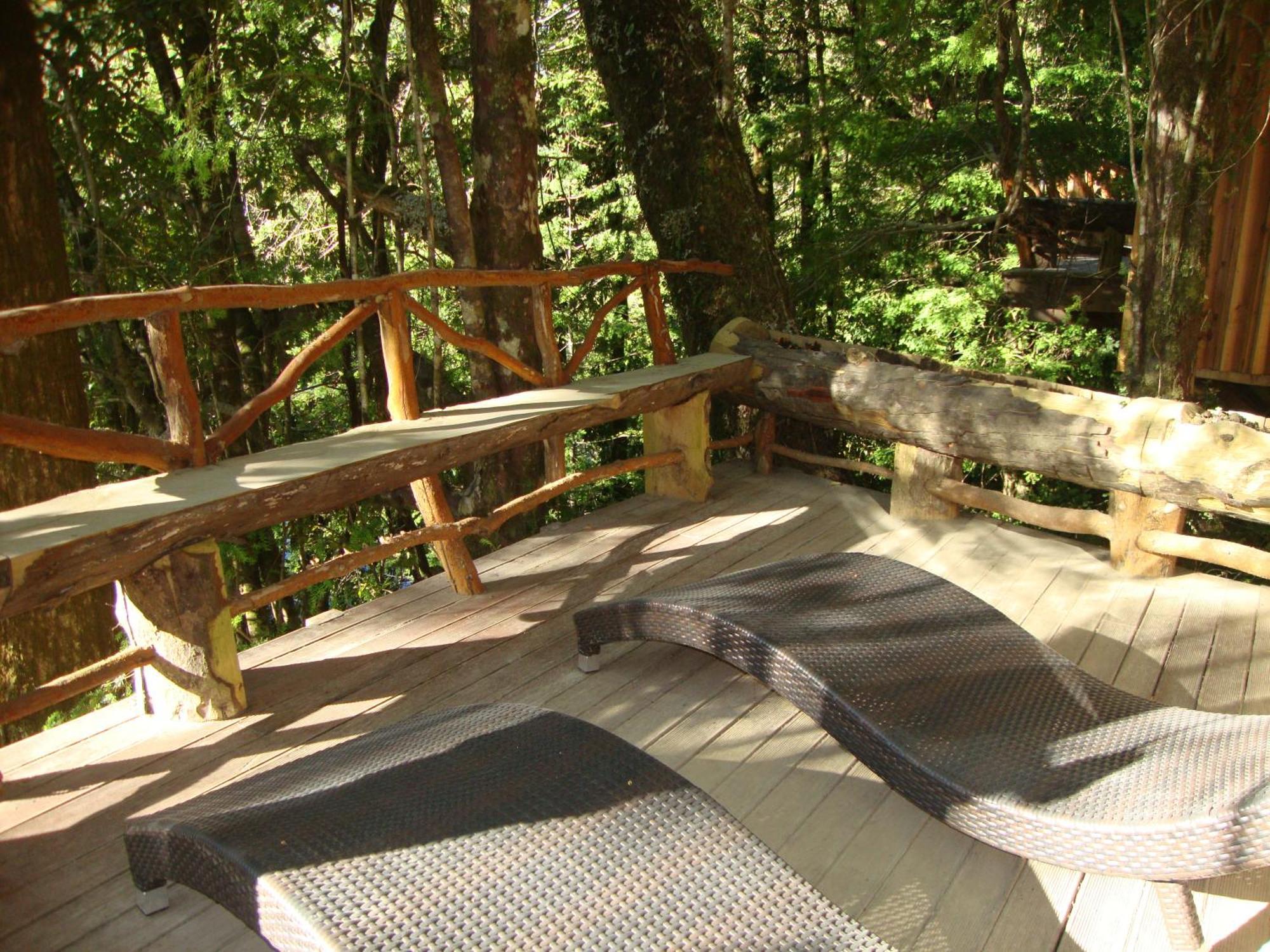 Huilo Huilo Nawelpi Lodge Puerto Fuy Exterior foto