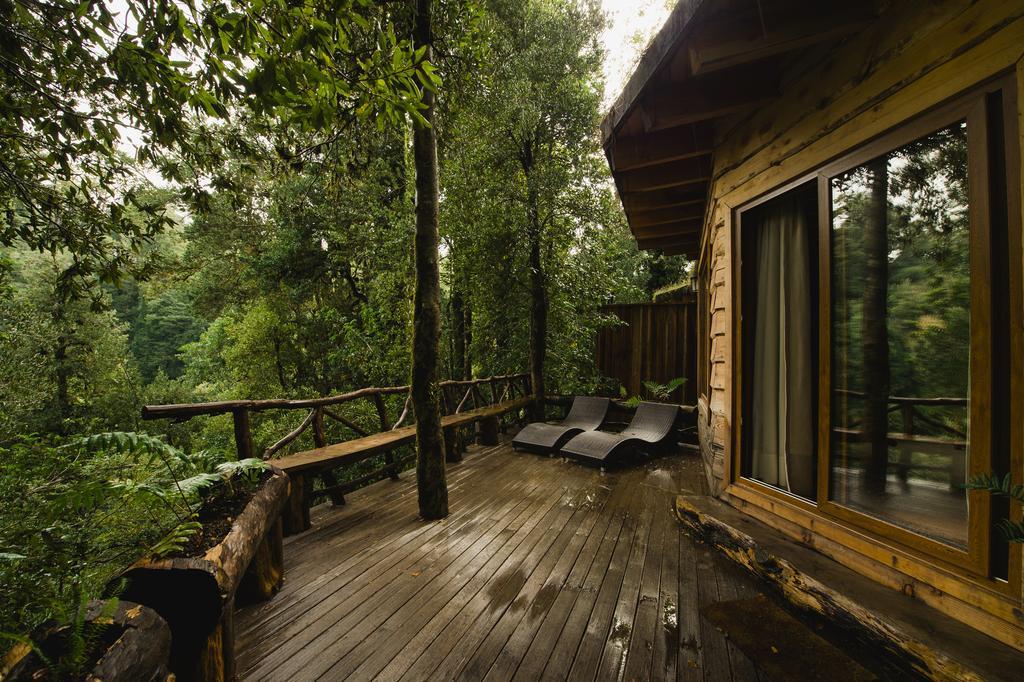 Huilo Huilo Nawelpi Lodge Puerto Fuy Exterior foto